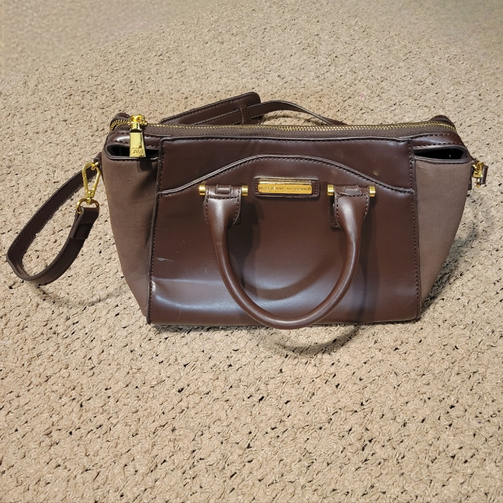ADRIENNE VITTADINI SHOULDER PURSE BROWN LEATHER